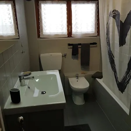 La Gleisa 3 *