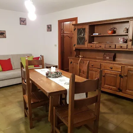 La Gleisa 3 Apartment
